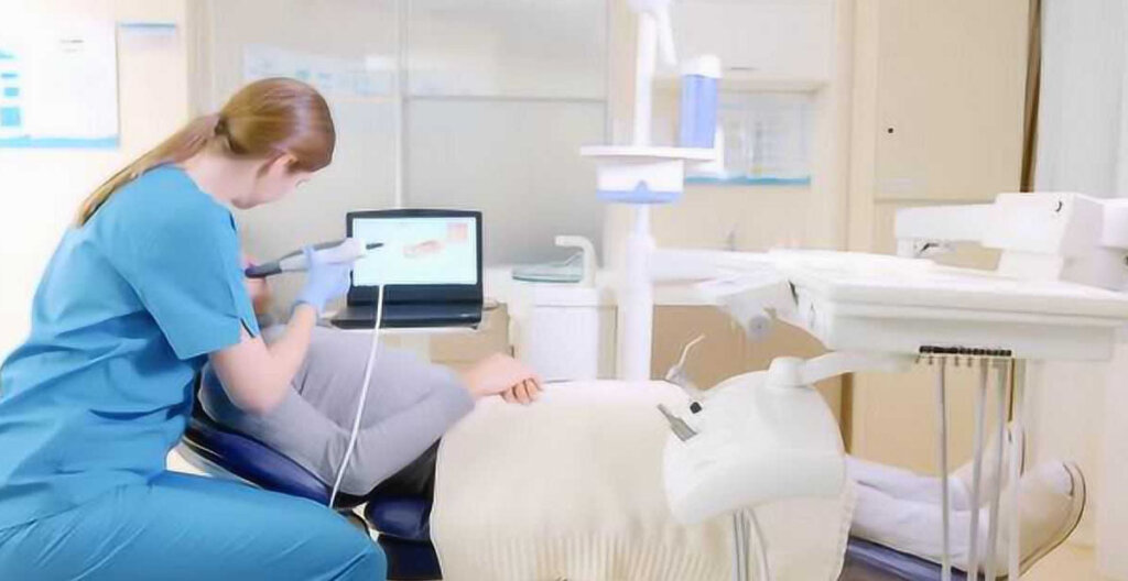 how to use intraoral scanner