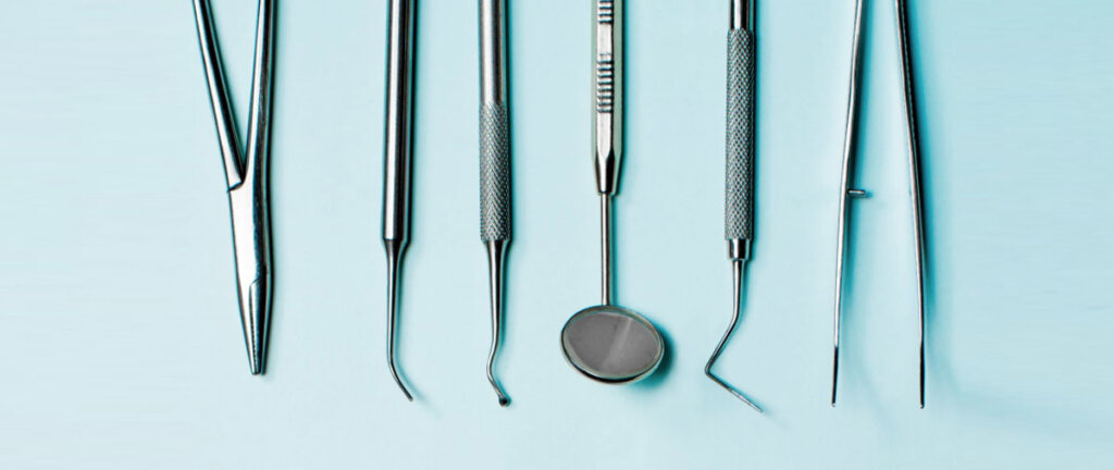 how do you sterilize dental instruments